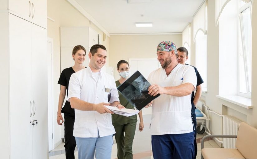 Уролог Клиник СамГМУ ответил на главные вопросы о мужском здоровье