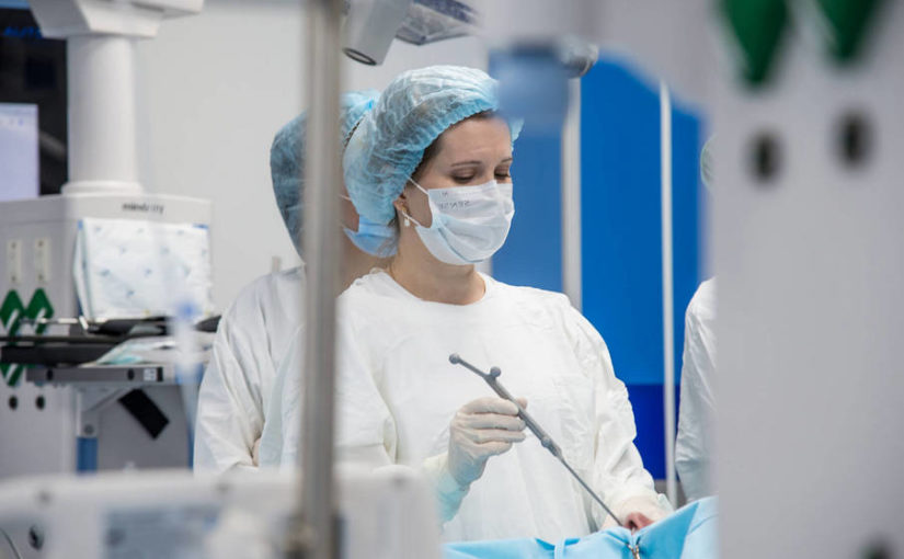 В цифровой операционной Клиник СамГМУ женщину избавили от гигантских полипов в носу