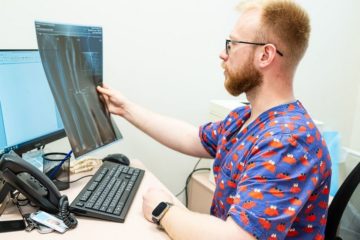 В Клиниках СамГМУ девушке выполнили эстетическую коррекцию голени