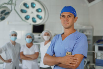 В Клиниках СамГМУ впервые в регионе инновационным методом вылечили женщину с редким осложнением желчнокаменной болезни