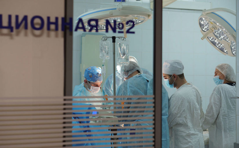 Предновогодние чудеса в Клиниках СамГМУ: в декабре врачи спасли сразу несколько пациентов, нуждавшихся в срочной пересадке органов