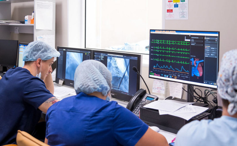 В Клиниках СамГМУ внедрили новый метод лечения ишемической болезни сердца