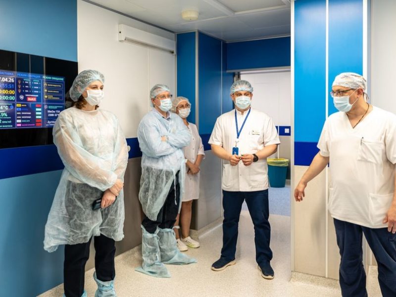 Делегация Российского научного фонда посетила научно-инновационные подразделения СамГМУ и обсудила расширение грантового сотрудничества